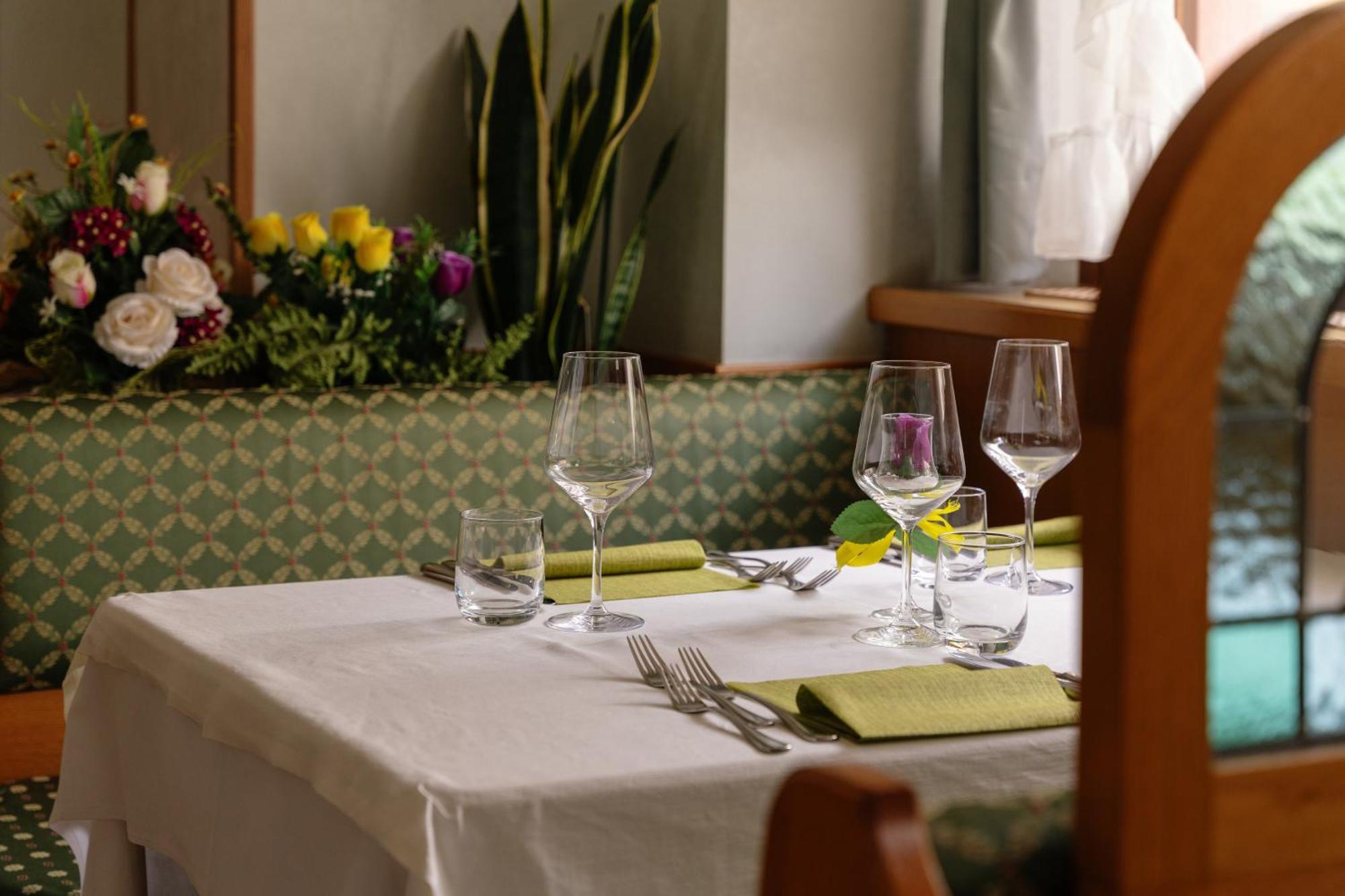 Hotel Villa Emma Madonna Εξωτερικό φωτογραφία