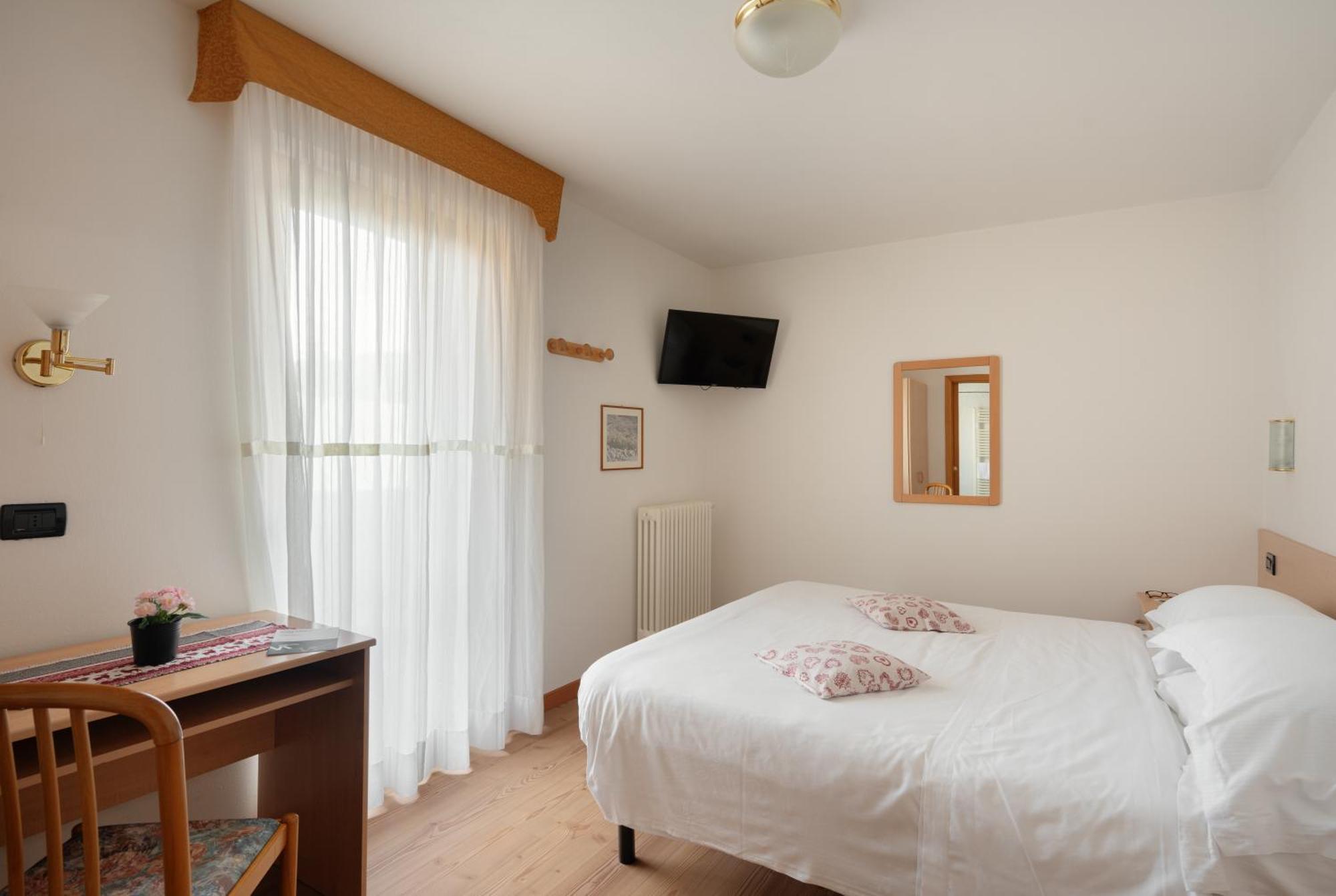 Hotel Villa Emma Madonna Εξωτερικό φωτογραφία
